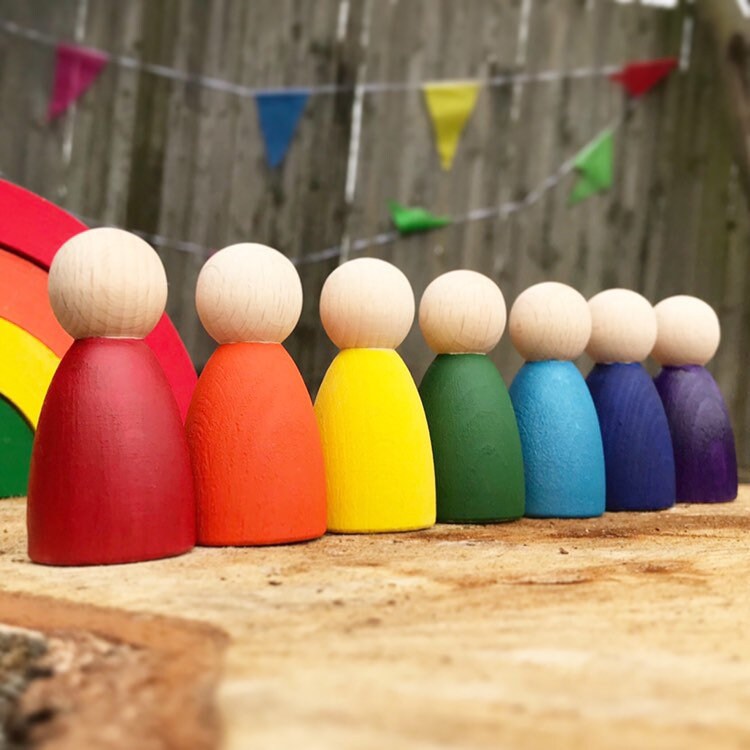 Days of the Week Rainbow Peg Dolls