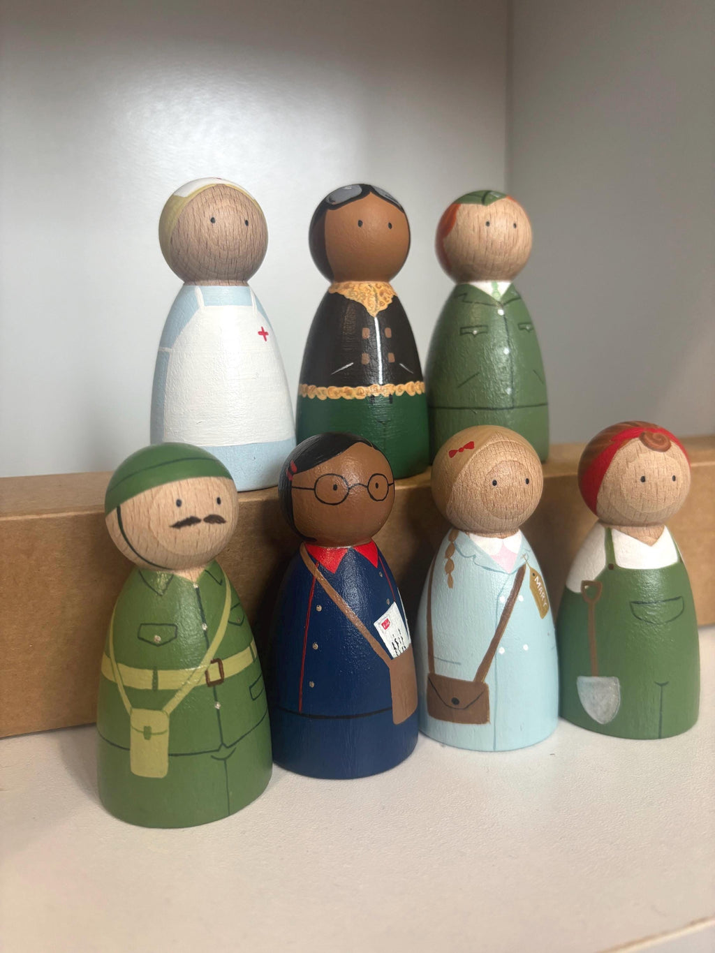 War Peg Doll Set