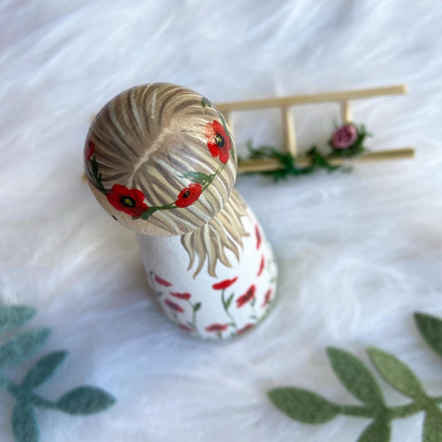 Large Flower Peg Doll