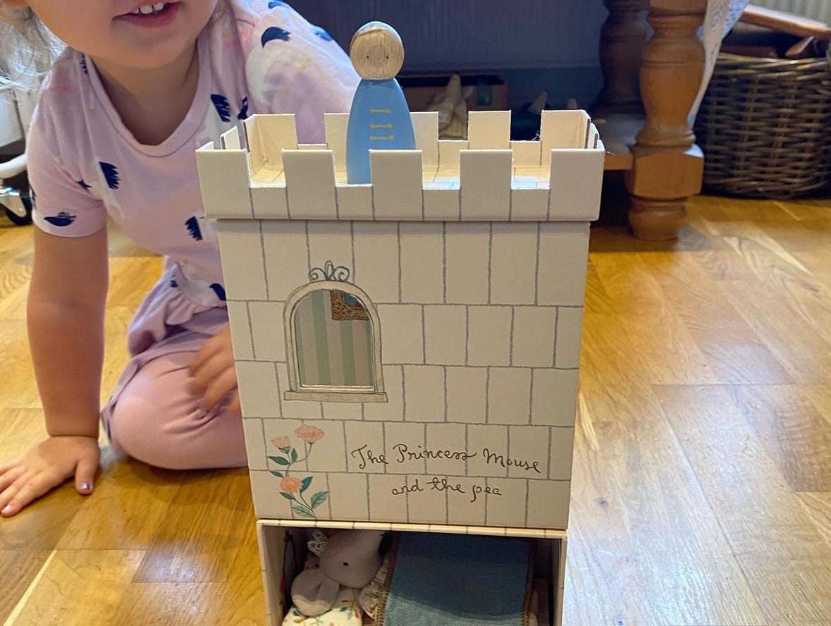 Royal Peg Doll Play Set