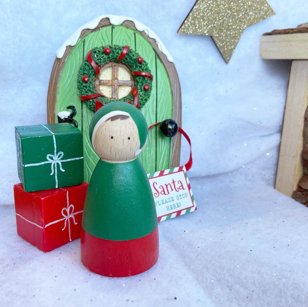 Christmas Peg Doll Set
