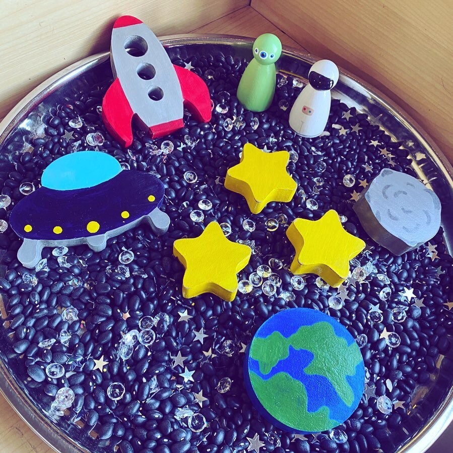 Astronaut & Alien Peg Dolls