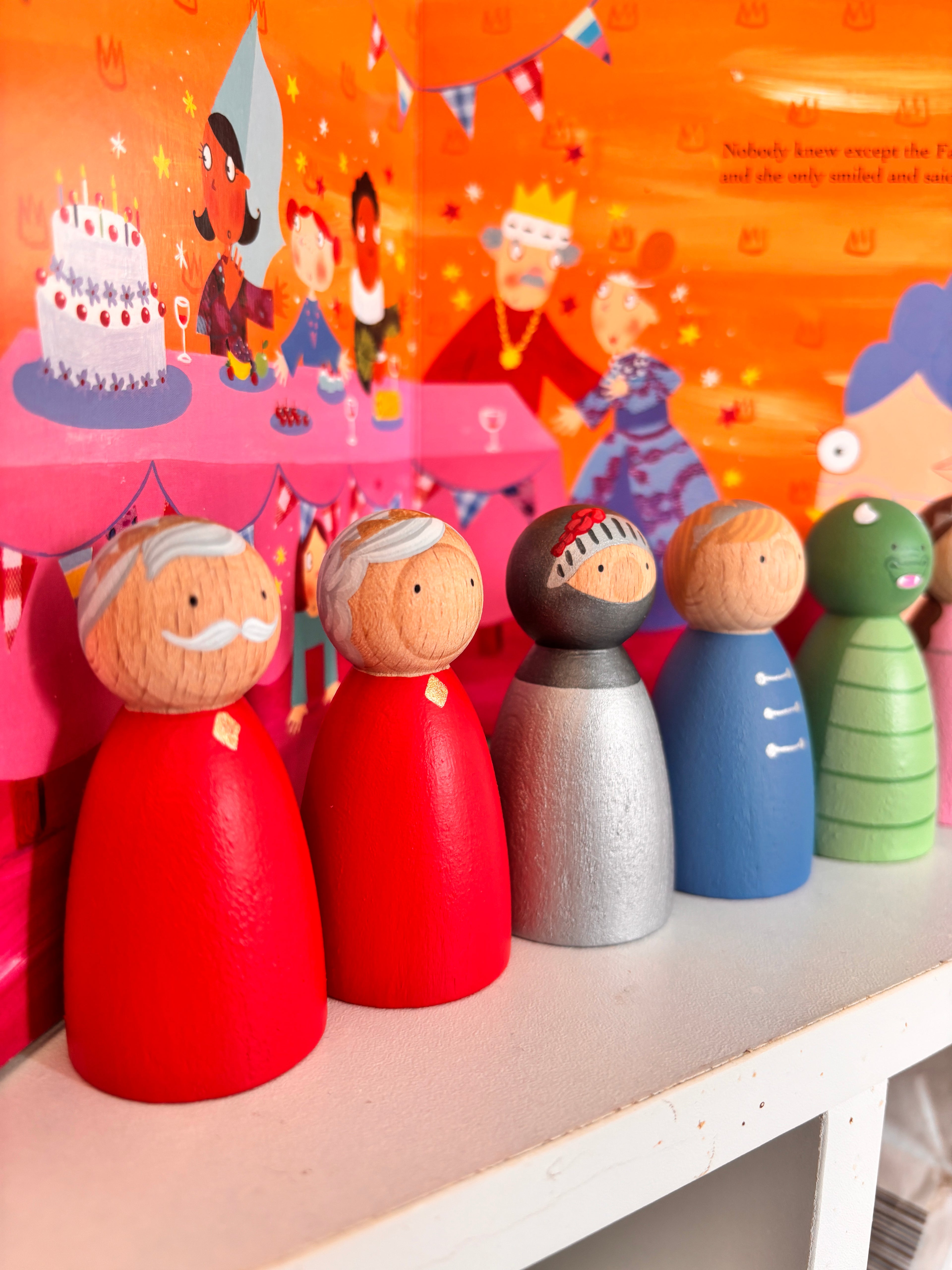 Royal Peg Doll Play Set