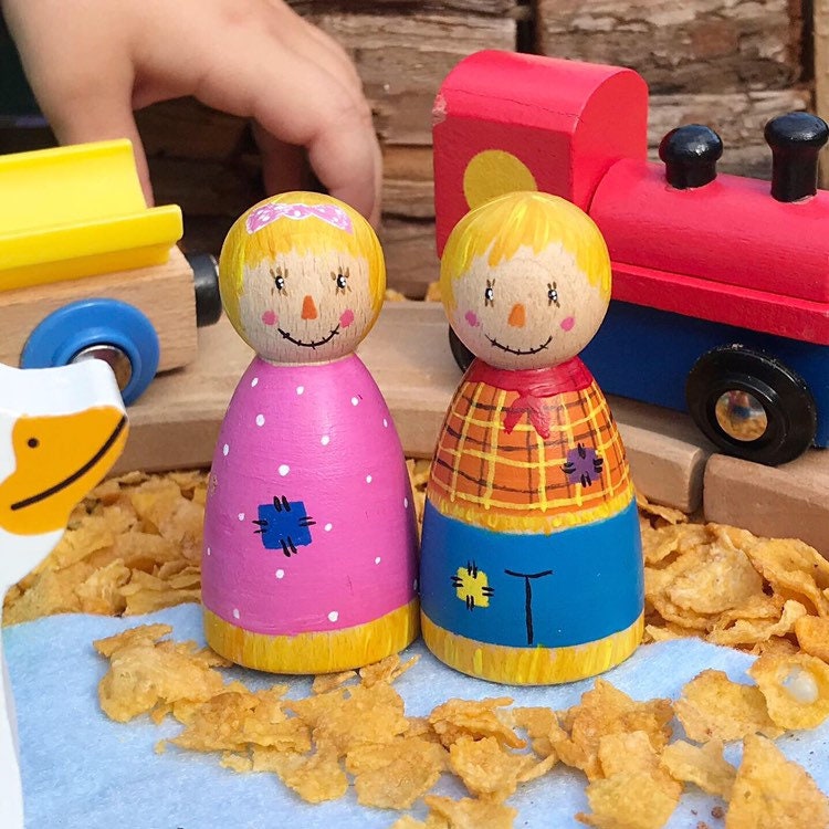 Scarecrow Peg Dolls