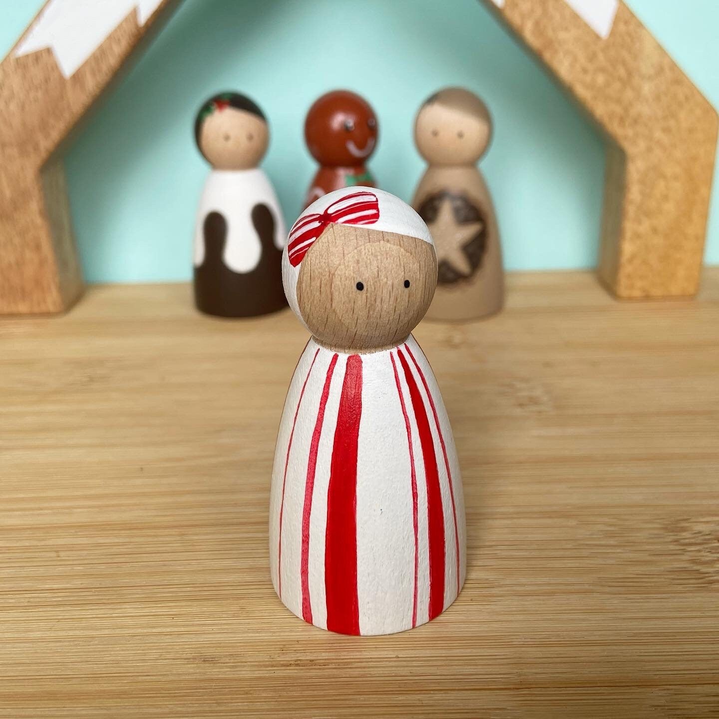 Christmas Sweet Treats Peg Dolls