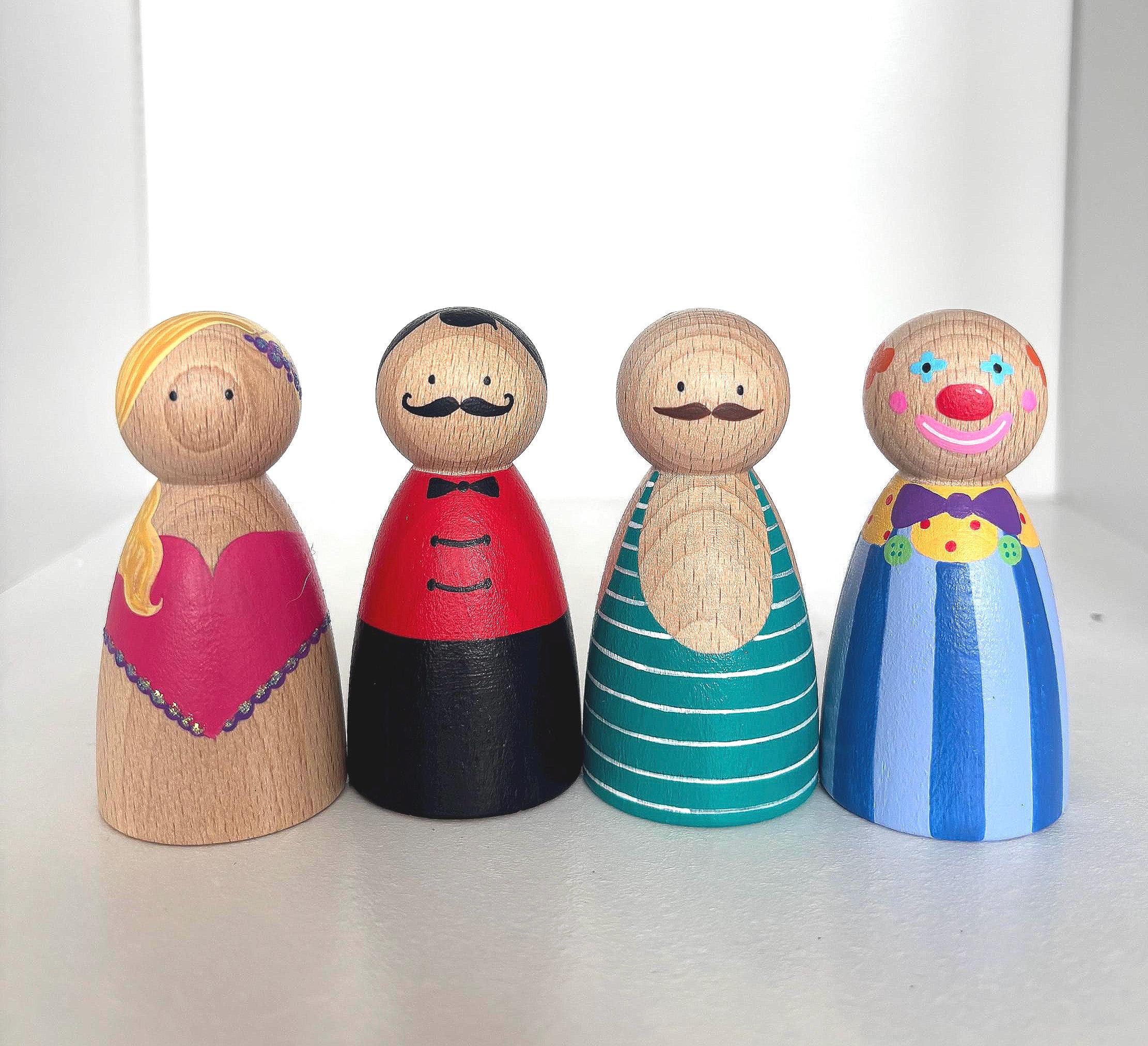 Circus Peg Dolls