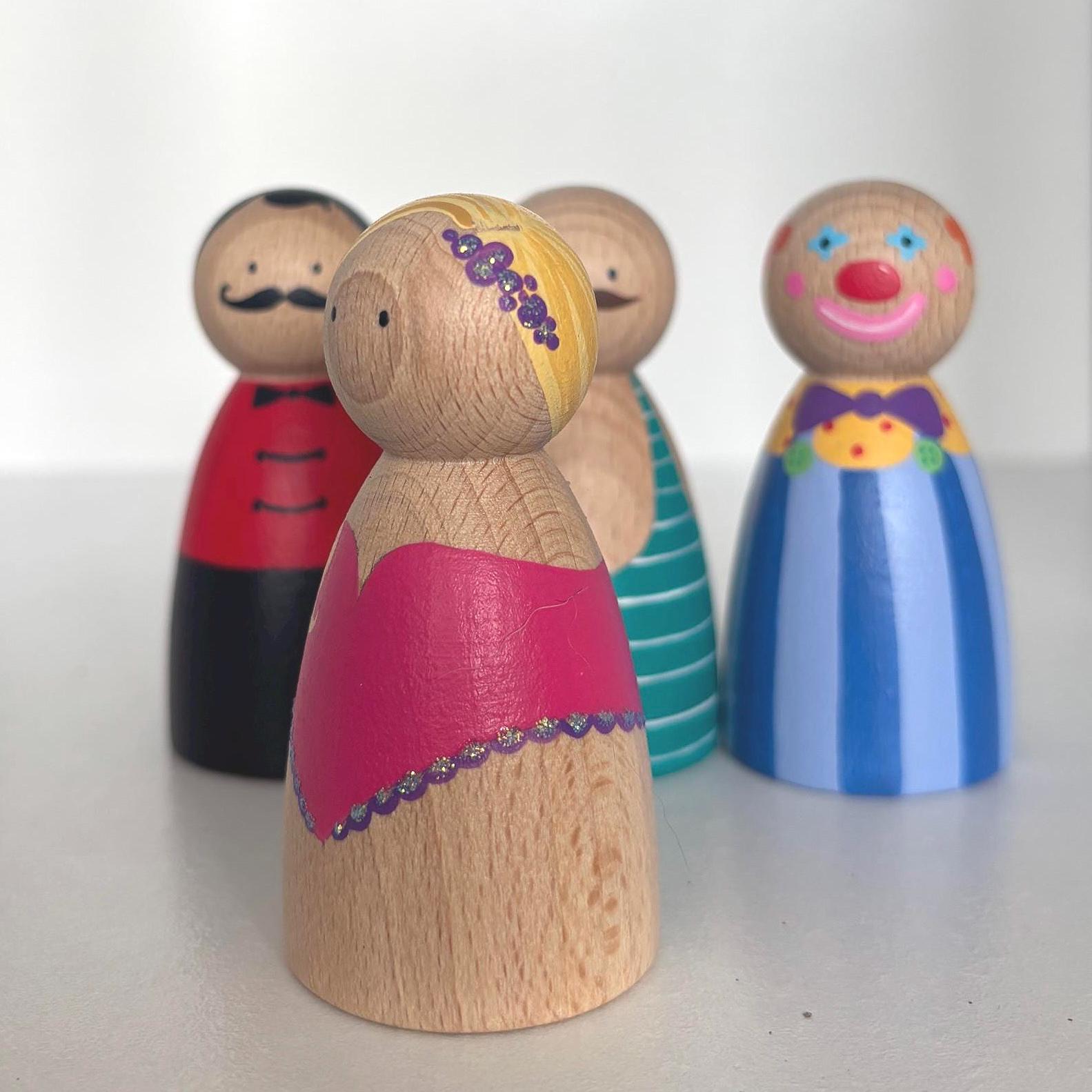 Circus Peg Dolls