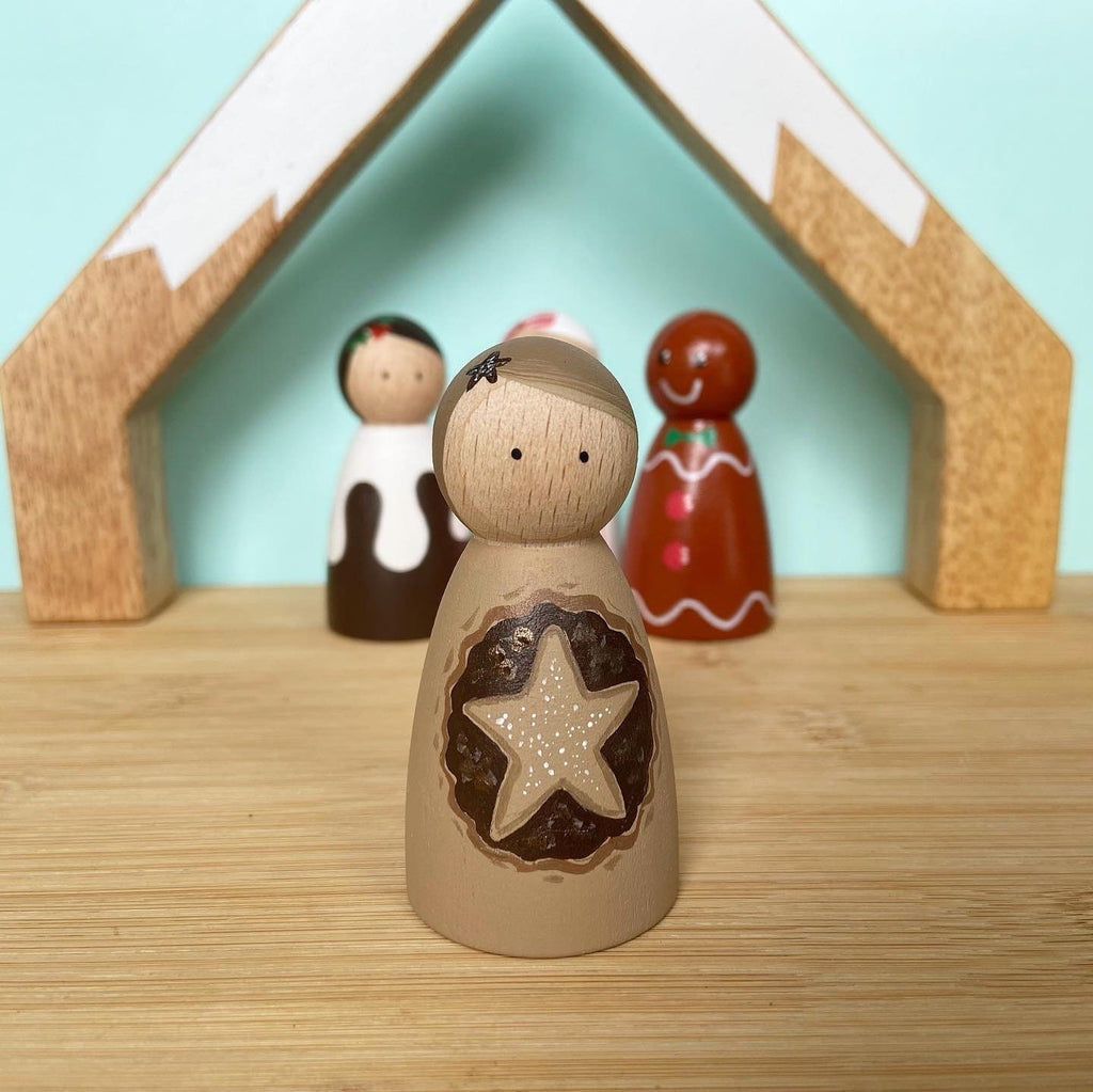 Christmas Sweet Treats Peg Dolls