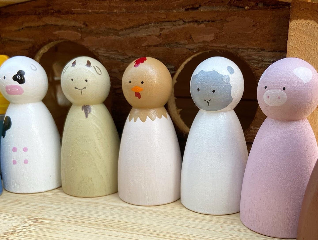 Farmer & Farm Set Peg Dolls