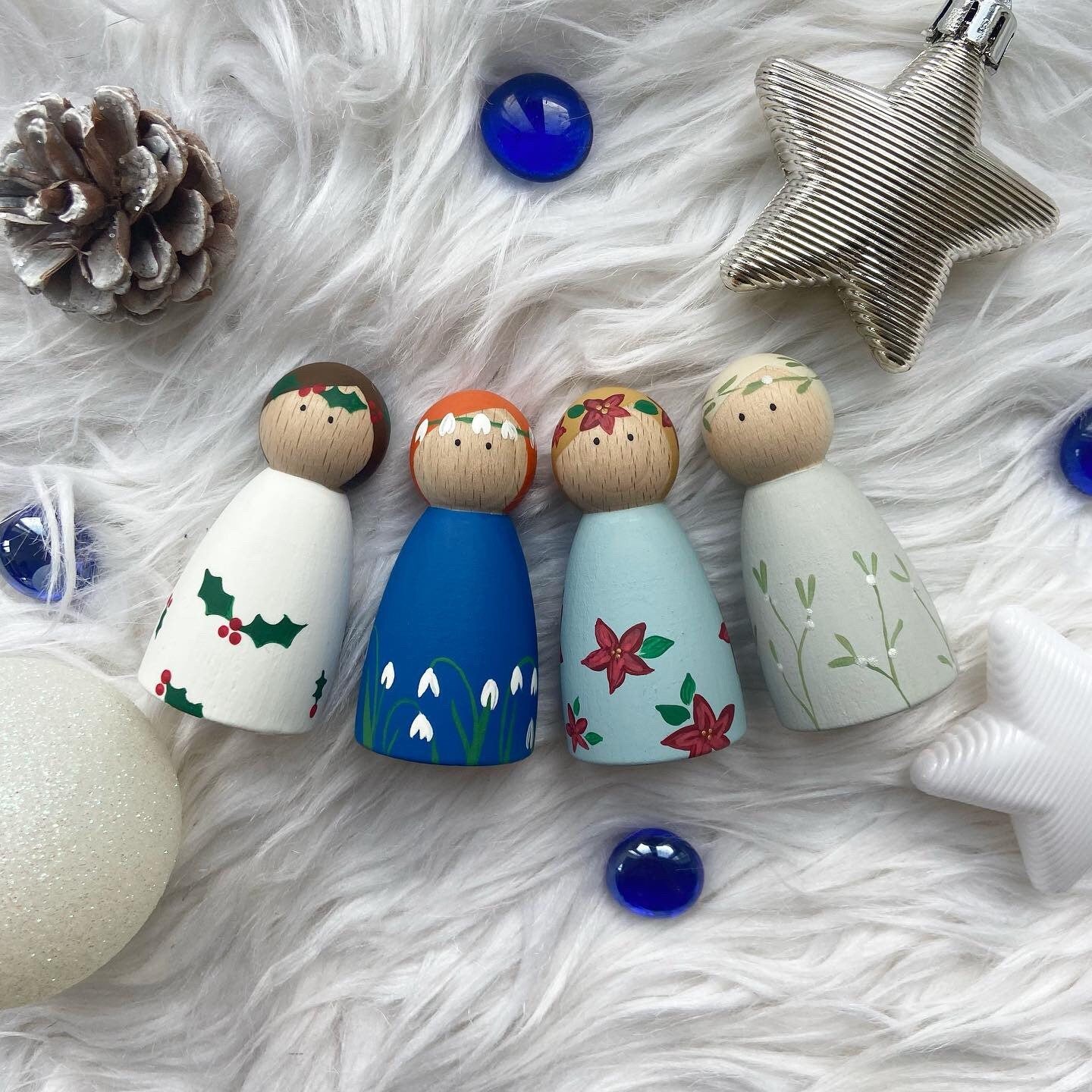 Winter Flower Peg Dolls