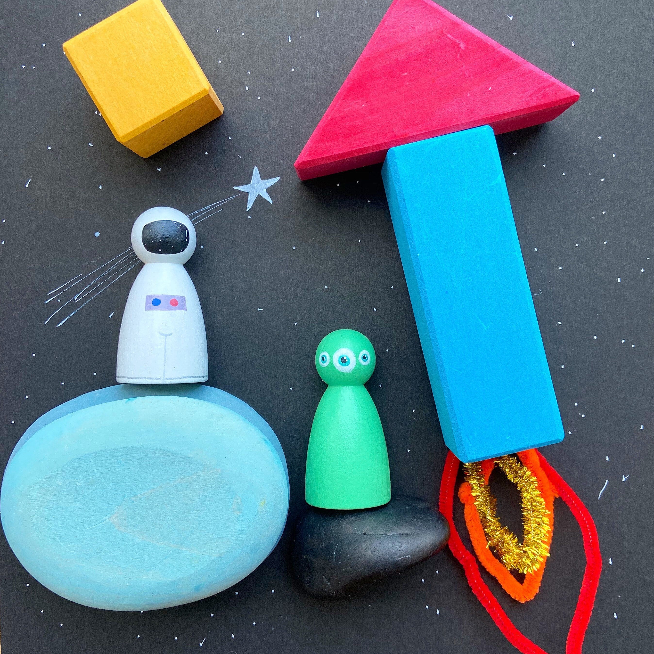 Astronaut & Alien Peg Dolls